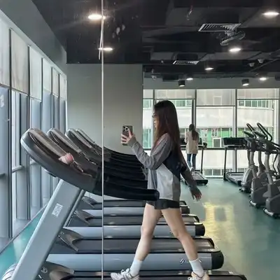 郑浩成